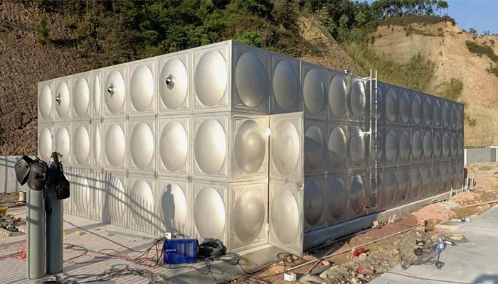 不銹鋼消防水箱底座怎么設計的？